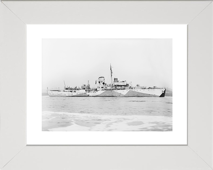 HMS Campanula (K18) Royal Navy Flower Class Corvette Starboard View Photo Print Wall Art Decor Posters, Prints, & Visual Artwork Hampshire Prints 10 x 8 White Frame Yes