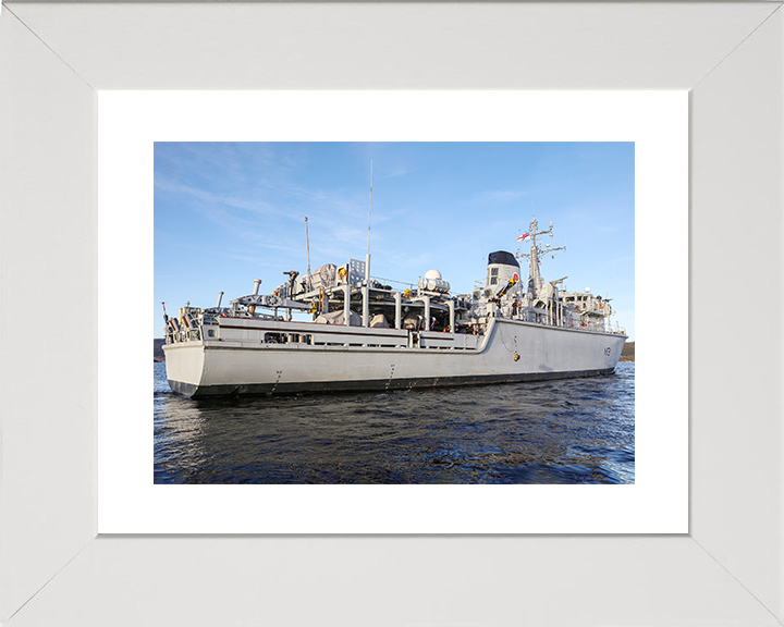 HMS Cattistock (M31) Royal Navy Hunt Class MineHunter Starboard Quarter View Photo Print Wall Art Decor Posters, Prints, & Visual Artwork Hampshire Prints 10 x 8 White Frame Yes