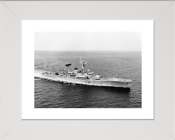 HMS Arethusa (F38) Royal Navy Leander Class Frigate Underway Starboard View Photo Print Wall Art Decor Posters, Prints, & Visual Artwork Hampshire Prints 10 x 8 White Frame Yes