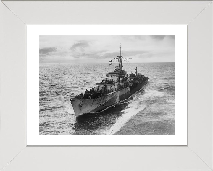 HMS Myngs (R06) Photo Print - At Sea 1944 - Royal Navy Z Class Destroyer Hampshire Prints 10 x 8 White Frame Yes
