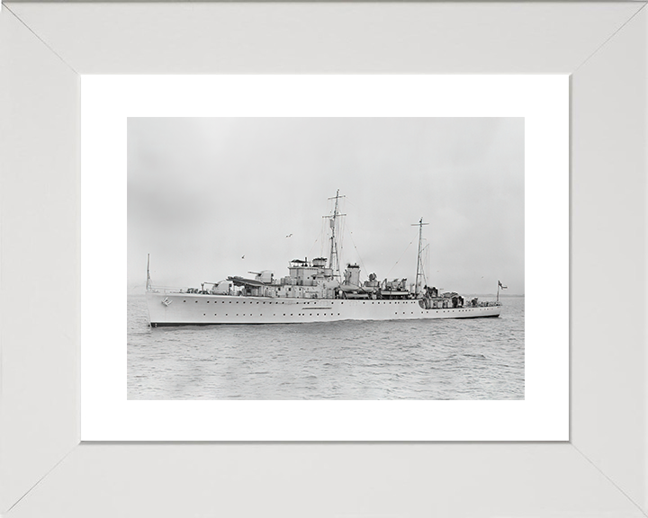 HMS Auckland (L61) Royal Navy Egret Class Sloop Port Side View Photo Print Wall Art Decor Posters, Prints, & Visual Artwork Hampshire Prints 10 x 8 White Frame Yes