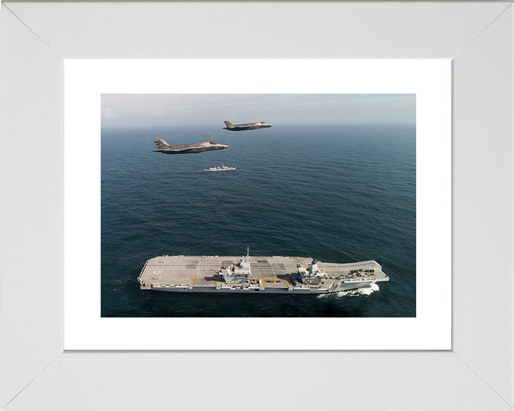 HMS Queen Elizabeth R08 Royal Navy Queen Elizabeth Class Aircraft Carrier Photo Print or Framed Print - Hampshire Prints