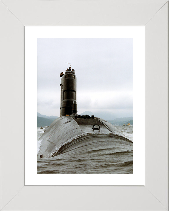 HMS Spartan (S105) Photo Print - Bow View 1993 - Royal Navy Swiftsure Class Submarine Hampshire Prints 10 x 8 White Frame Yes