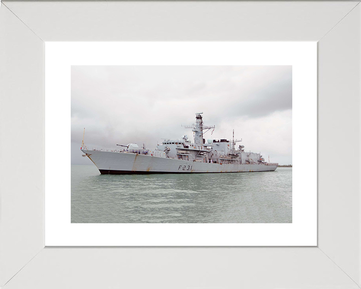 HMS Argyll (F231) Royal Navy Type 23 Frigate Low Port Side View Photo Print Wall Art Decor Posters, Prints, & Visual Artwork Hampshire Prints 10 x 8 White Frame Yes