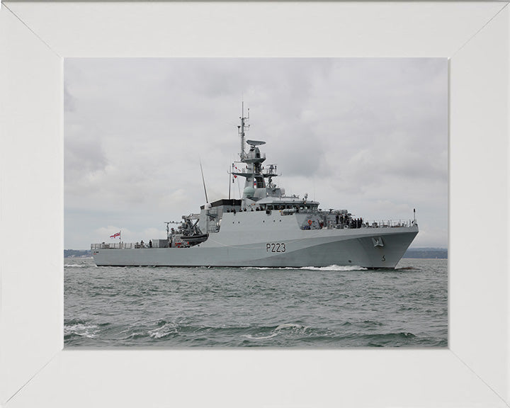 HMS Medway P223 Royal Navy River class offshore patrol vessel Photo Print or Framed Photo Print - Hampshire Prints
