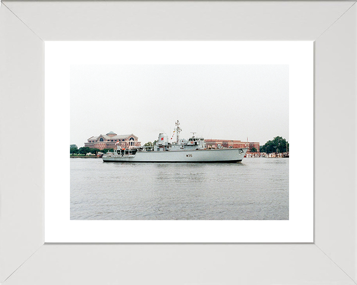 HMS Dulverton (M35) Royal Navy Hunt Class Mine Warfare Vessel Washington Photo Print Wall Art Decor Posters, Prints, & Visual Artwork Hampshire Prints 10 x 8 White Frame Yes