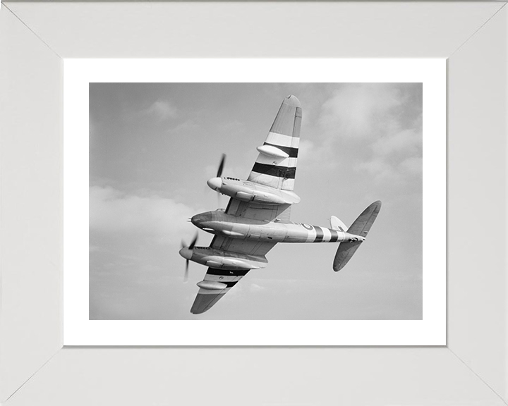 RAF De Havilland DH98 Mosquito in flight Photo Print - Royal Air Force Aircraft Hampshire Prints 10 x 8 White Frame Yes