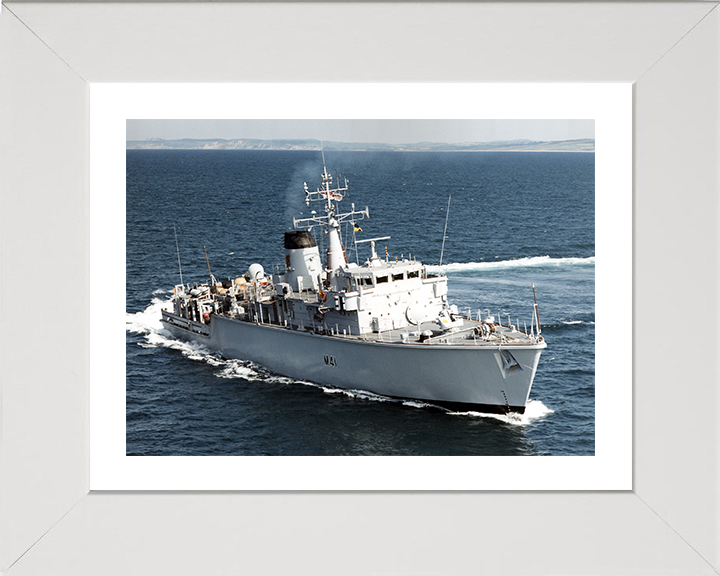 HMS Quorn (M41) Photo Print - Off Devonport 1999 - Royal Navy Hunt Class Minehunter