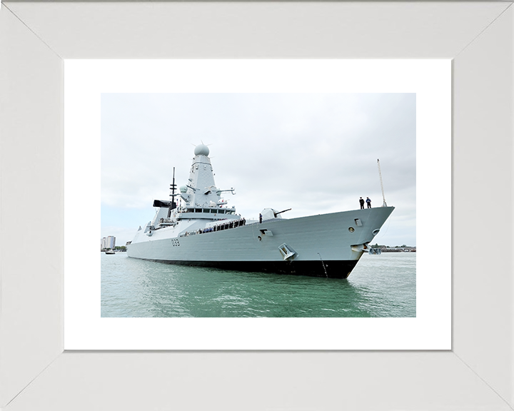 HMS Dauntless (D33) Royal Navy Type 45 Destroyer Entering Harbour Photo Print Wall Art Decor Posters, Prints, & Visual Artwork Hampshire Prints 10 x 8 White Frame Yes