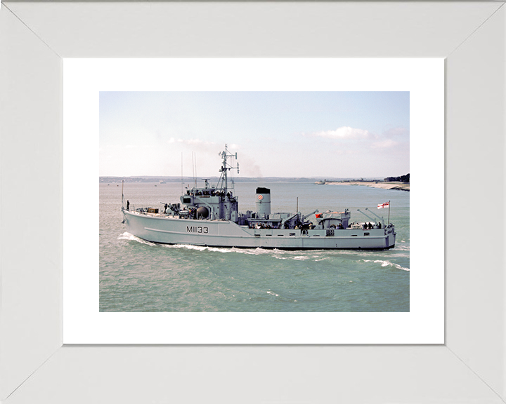 HMS Bossington (M1133) Royal Navy Ton Class Minesweeper Leaving Portsmouth Photo Print Wall Art Decor Posters, Prints, & Visual Artwork Hampshire Prints 10 x 8 White Frame Yes