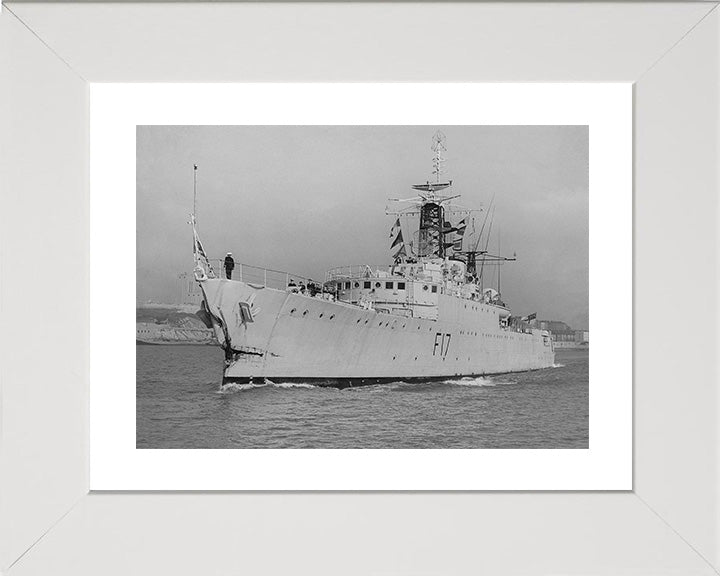 HMS Ulysses (F17) Photo Print - leaving Harbour - Royal Navy Type 15 Frigate Hampshire Prints 10 x 8 White Frame Yes
