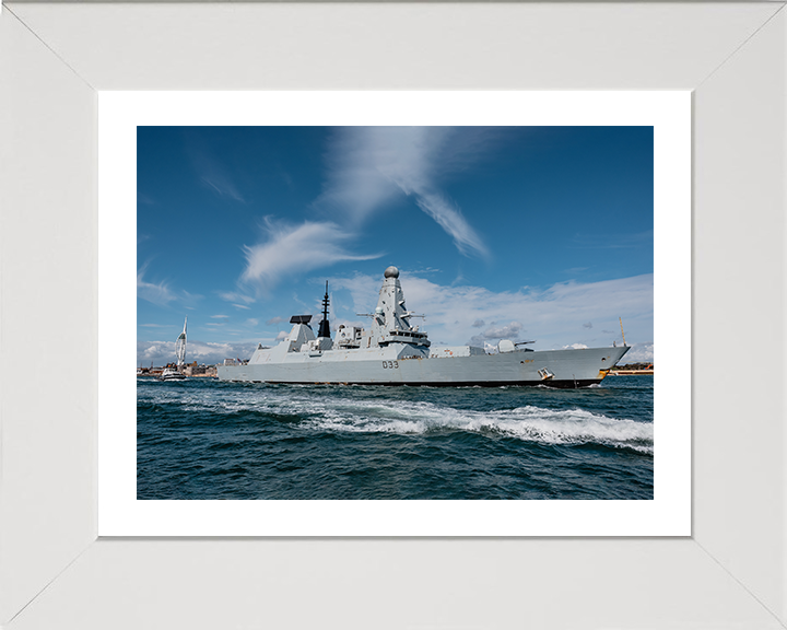 HMS Dauntless (D33) Photo Print - Exiting Portsmouth 2025 - Royal Navy Type 45 Destroyer Hampshire Prints 10 x 8 White Frame Yes