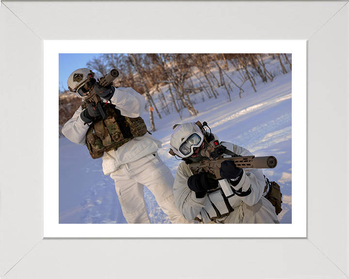 Royal Marine Commandos SRS in Norway Photo Print Hampshire Prints 10 x 8 White Frame Yes