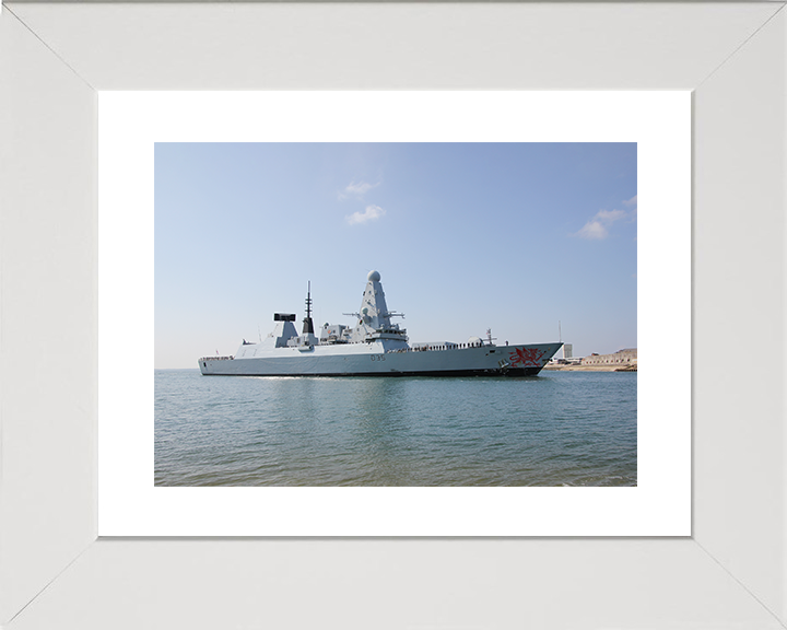 HMS Dragon (D35) Royal Navy Type 45 Destroyer Entering Portsmouth Photo Print Wall Art Decor Posters, Prints, & Visual Artwork Hampshire Prints 10 x 8 White Frame Yes