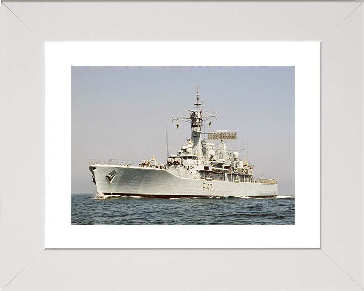 HMS Danae (F47) Royal Navy Leander Class Frigate Low Port Bow View Photo Print Wall Art Decor Posters, Prints, & Visual Artwork Hampshire Prints 10 x 8 White Frame Yes