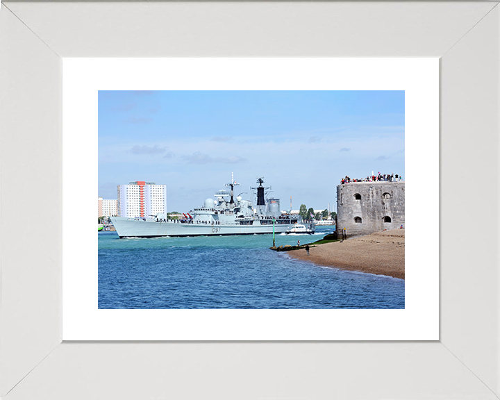 HMS Edinburgh D97 Type 42 Destroyer 25 May 2011