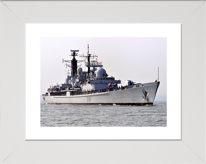 HMS Edinburgh (D97) Royal Navy Type 42 Destroyer Entering Harbour Photo Print Wall Art Decor Posters, Prints, & Visual Artwork Hampshire Prints 10 x 8 White Frame Yes