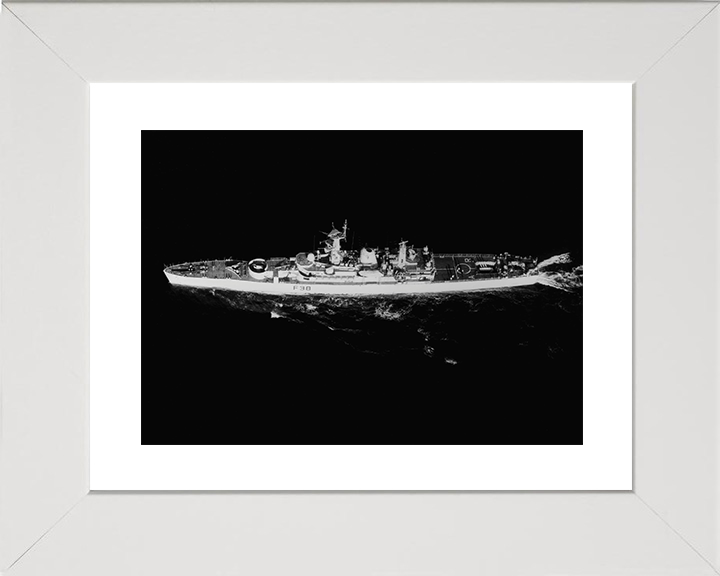 HMS Arethusa (F38) Royal Navy Leander Class Frigate From Above Photo Print Wall Art Decor Posters, Prints, & Visual Artwork Hampshire Prints 10 x 8 White Frame Yes