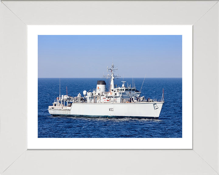 HMS Ledbury M30 | Photo Print | Framed Print | Hunt Class | Minesweeper | Royal Navy Hampshire Prints