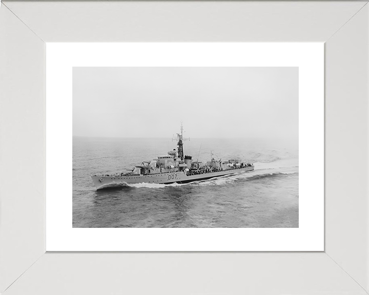 HMS Caesar (D07) (R07) Royal Navy C Class Destroyer Port Side View Photo Print Wall Art Decor Posters, Prints, & Visual Artwork Hampshire Prints 10 x 8 White Frame Yes
