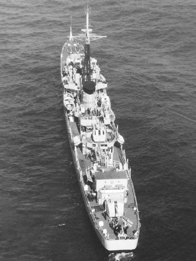 HMS Chequers (R61) Royal Navy C Class Destroyer From Above Photo Print Wall Art Decor Posters, Prints, & Visual Artwork Hampshire Prints 6 x 4 No Frame No
