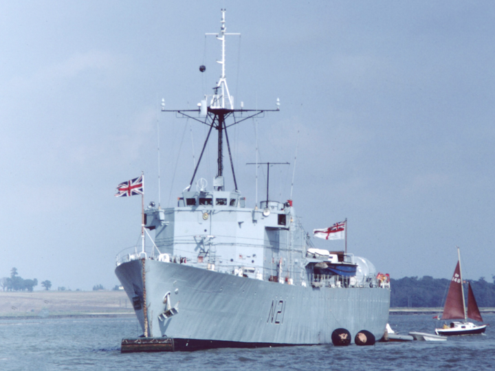 HMS Abdiel (N21) Royal Navy Abdiel Class Minelayer Photo Print Port Bow View Warship Wall Art Posters, Prints, & Visual Artwork Hampshire Prints 6 x 4 No Frame No