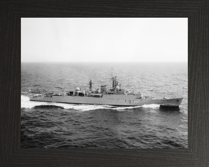 HMS Whirlwind F187 Type 15 Frigate 1962 Underway Photo Print - Posters, Prints, & Visual Artwork - by Hampshire Prints (image 3 of 9)