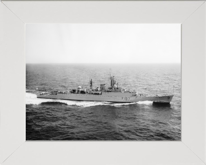 HMS Whirlwind F187 Type 15 Frigate 1962 Underway Photo Print - Posters, Prints, & Visual Artwork - by Hampshire Prints (image 5 of 9)