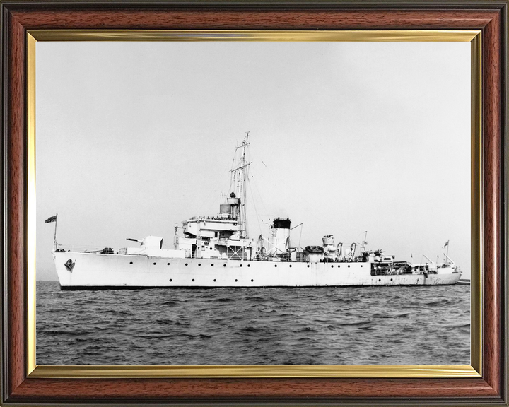 HMS Ready J223 Algerine Class Minesweeper 1947 Photo Print - Posters, Prints, & Visual Artwork - by Hampshire Prints (image 9 of 9)
