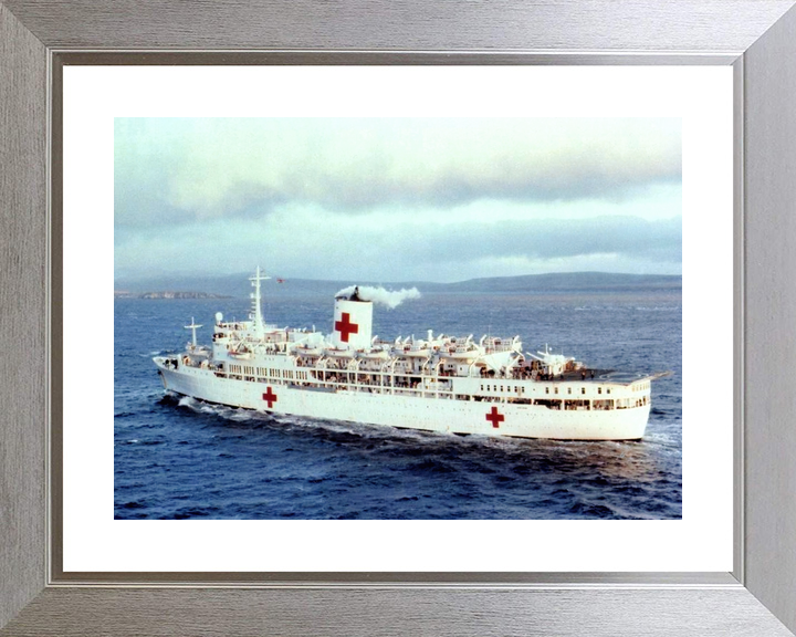 SS Uganda Hospital Ship 1982 At Sea Photo Print - Posters, Prints, & Visual Artwork - by Hampshire Prints (image 6 of 9)