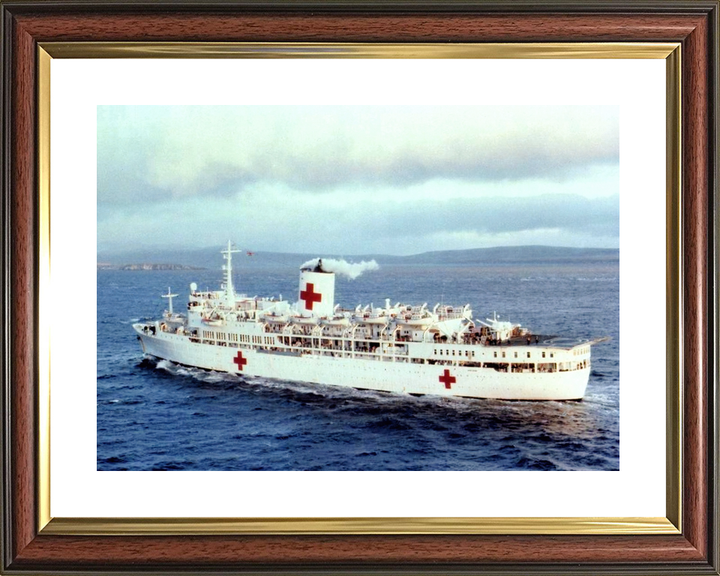 SS Uganda Hospital Ship 1982 At Sea Photo Print - Posters, Prints, & Visual Artwork - by Hampshire Prints (image 8 of 9)