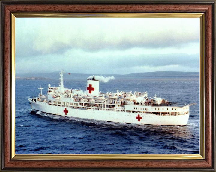 SS Uganda Hospital Ship 1982 At Sea Photo Print - Posters, Prints, & Visual Artwork - by Hampshire Prints (image 9 of 9)