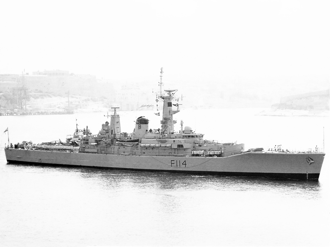HMS Ajax (F114) Royal Navy Leander Class Frigate Photo Print Warship Wall Art Posters, Prints, & Visual Artwork Hampshire Prints 6 x 4 No Frame No