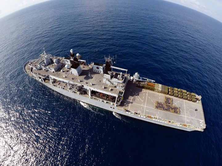 HMS Albion (L14) Royal Navy Albion Class Amphibious Ship From Above Photo Print Wall Art Naval Decor Posters, Prints, & Visual Artwork Hampshire Prints 6 x 4 No Frame No