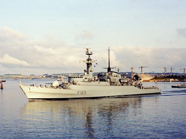 HMS Amazon F169 Type 21 Frigate July 1979