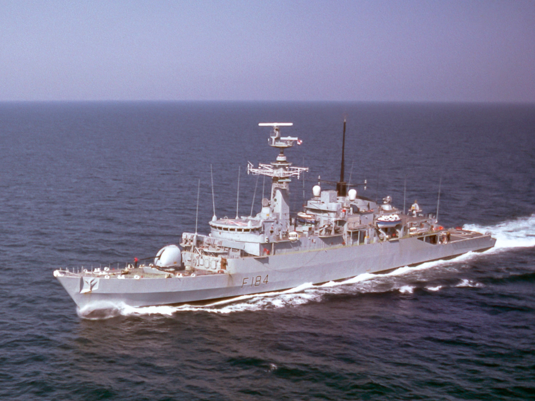 HMS Ardent (F184) Photo Print - High Port Side View - Royal Navy Type 21 Frigate Hampshire Prints 6 x 4 No Frame No