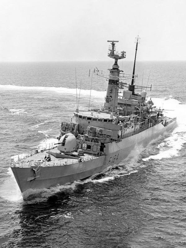 HMS Ardent F184 Type 21 Frigate Hard Turn to Starboard