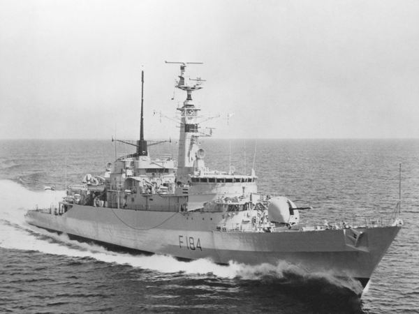 HMS Ardent F184 Type 21 Frigate Underway