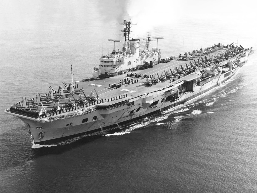 HMS Ark Royal (R09) Royal Navy Audacious Class Aircraft Carrier High Port Bow View Photo Print Wall Art Decor Posters, Prints, & Visual Artwork Hampshire Prints 6 x 4 No Frame No