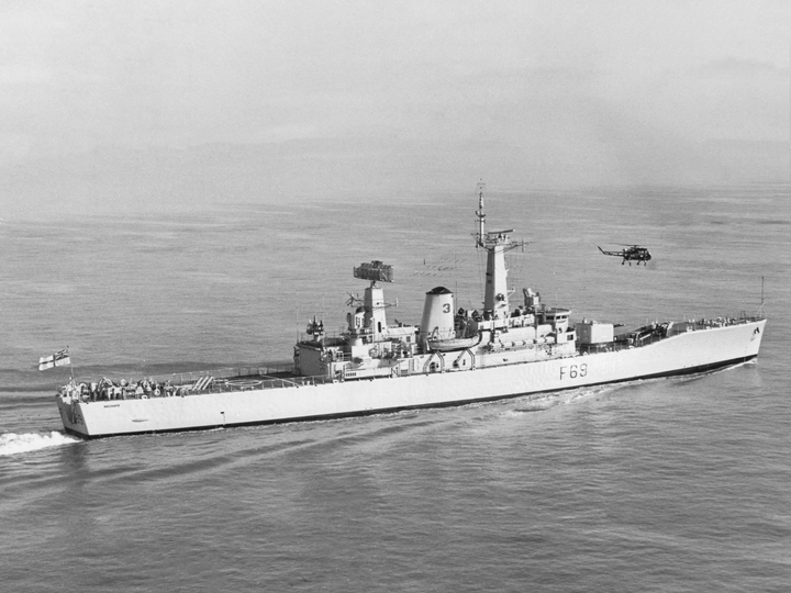 HMS Bacchante (F69) Royal Navy Leander Class Frigate Starboard Side View Photo Print Wall Art Decor Posters, Prints, & Visual Artwork Hampshire Prints 6 x 4 No Frame No
