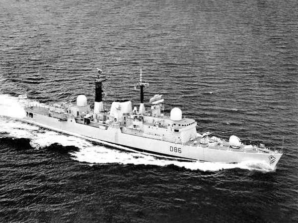 HMS Birmingham D86 Type 42 Destroyer
