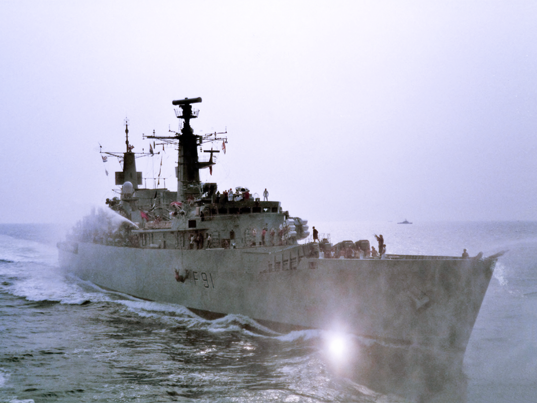 HMS Brazen (F91) Royal Navy Type 22 Frigate Handing Over Photo Print Wall Art Naval Decor Posters, Prints, & Visual Artwork Hampshire Prints 6 x 4 No Frame No