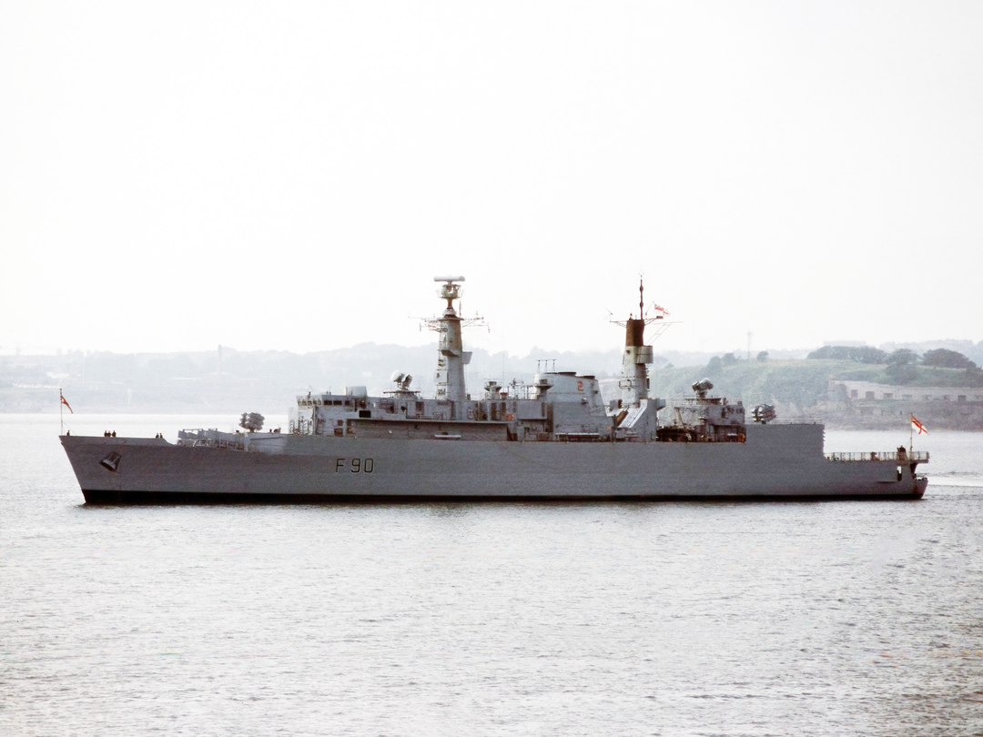 HMS Brilliant (F90) Royal Navy Type 22 Frigate Port Beam View Photo Print Wall Art Decor Posters, Prints, & Visual Artwork Hampshire Prints 6 x 4 No Frame No