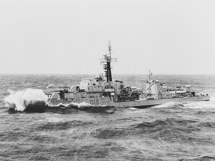 HMS Cavendish (D15) Royal Navy C Class Destroyer In Rough Sea Photo Print Wall Art Decor Posters, Prints, & Visual Artwork Hampshire Prints 6 x 4 No Frame No
