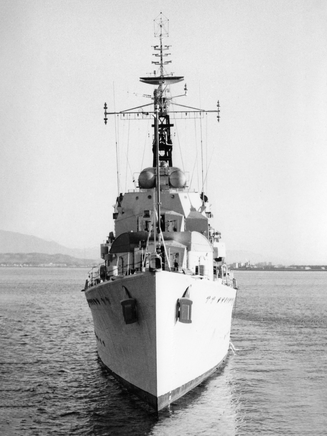 HMS Cavendish (D15) Royal Navy C Class Destroyer Bow View Photo Print Wall Art Decor Posters, Prints, & Visual Artwork Hampshire Prints 6 x 4 No Frame No