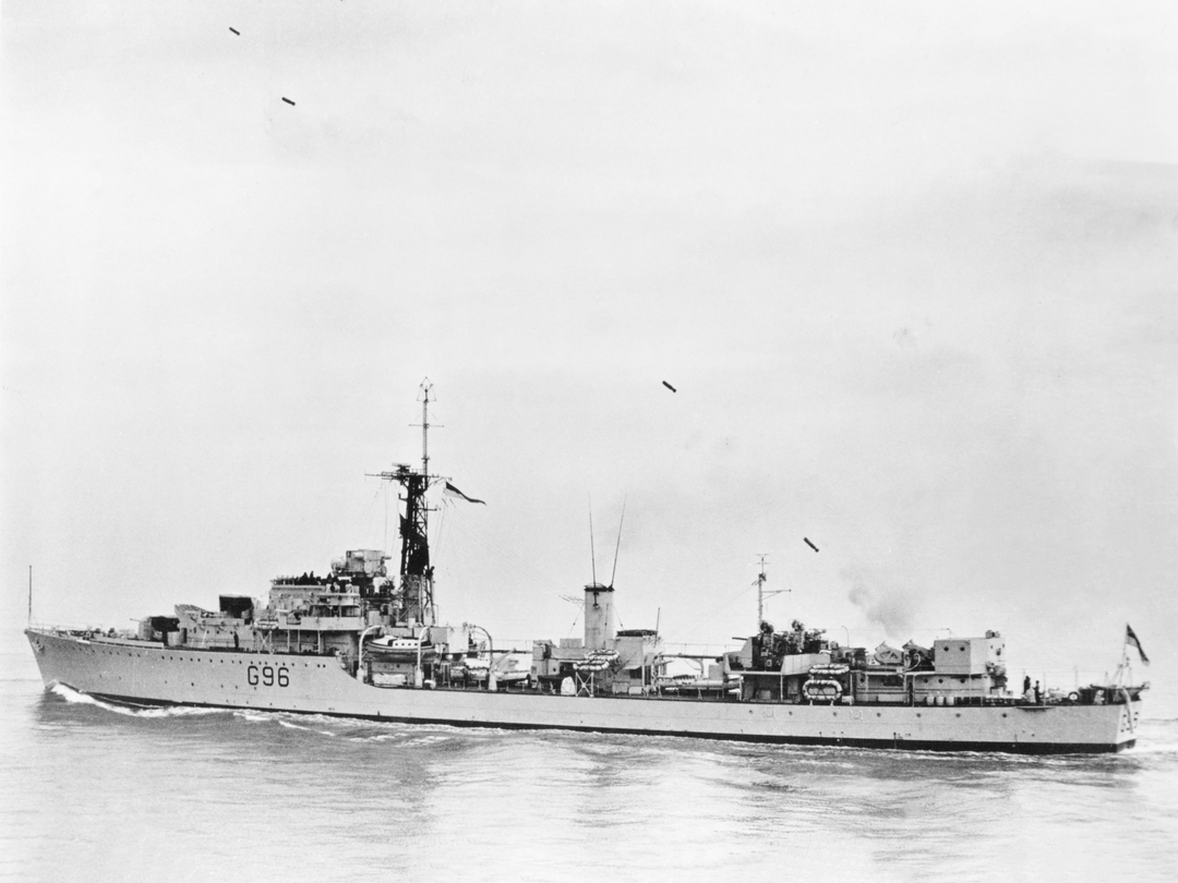 HMS Crossbow (G96) Royal Navy Weapon Class Destroyer Firing Photo Print Wall Art Decor Posters, Prints, & Visual Artwork Hampshire Prints 6 x 4 No Frame No