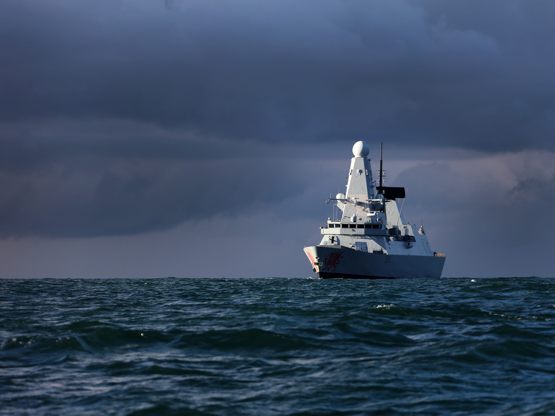 HMS Dragon (D35) Royal Navy Type 45 Destroyer With Stormy Skies Photo Print Wall Art Decor Posters, Prints, & Visual Artwork Hampshire Prints 6 x 4 No Frame No