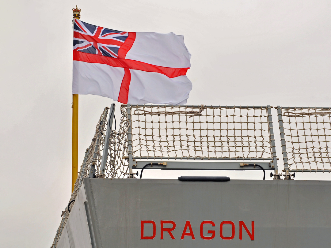 HMS Dragon (D35) Royal Navy Type 45 Destroyer White Ensign Photo Print Wall Art Decor Posters, Prints, & Visual Artwork Hampshire Prints 6 x 4 No Frame No
