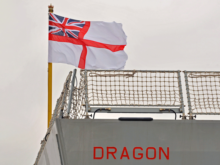 HMS Dragon (D35) Royal Navy Type 45 Destroyer White Ensign Photo Print Wall Art Decor Posters, Prints, & Visual Artwork Hampshire Prints 6 x 4 No Frame No