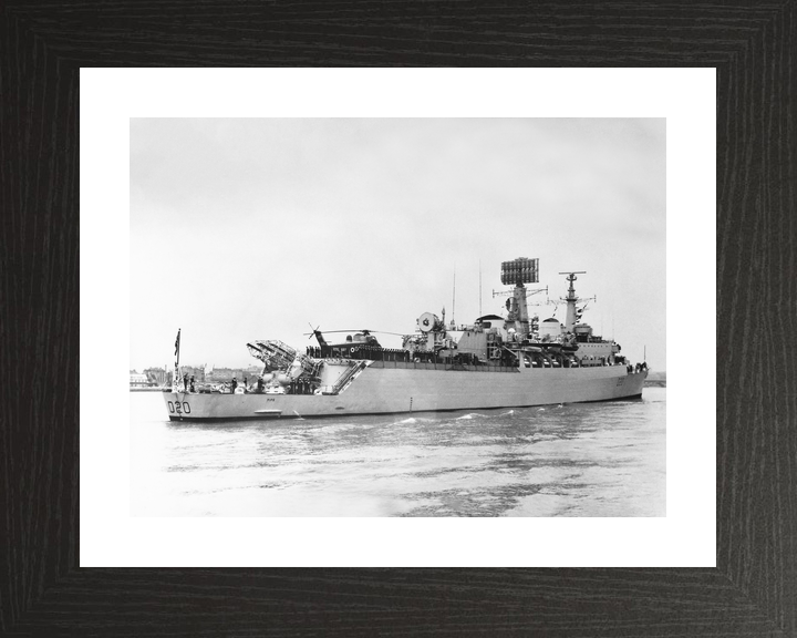 HMS Fife (D20) Royal Navy County Class Destroyer Entering Harbour Photo Print Wall Art Decor - Posters, Prints, & Visual Artwork - by Hampshire Prints (image 2 of 9)